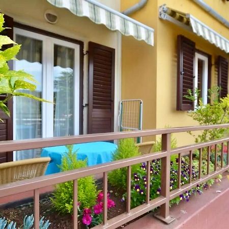 Apartment Dana Rovinj Exterior photo